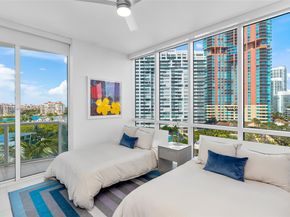 50 S Pointe Dr 1005, Miami Beach FL 33139
