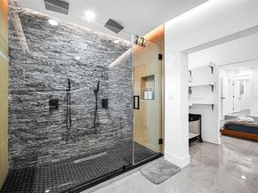 112 NW 53rd St, Miami FL 33127