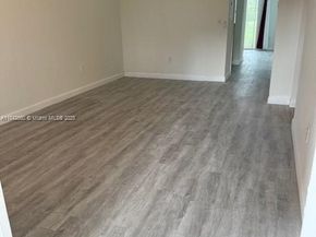 7130 NW 177th St 1038, Hialeah FL 33015