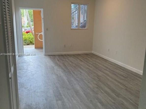 7130 NW 177th St 1038, Hialeah FL 33015
