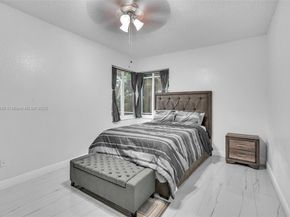 544 NW 159th Ln, Pembroke Pines FL 33028