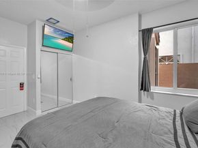 544 NW 159th Ln, Pembroke Pines FL 33028