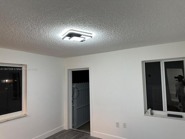 2330 W 6th Ct, Hialeah FL 33010