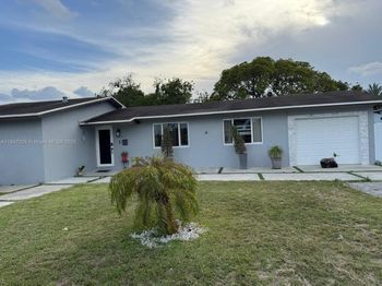 2330 W 6th Ct