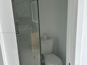 2330 W 6th Ct, Hialeah FL 33010