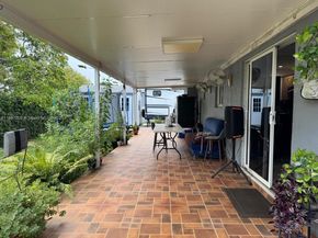 2330 W 6th Ct, Hialeah FL 33010