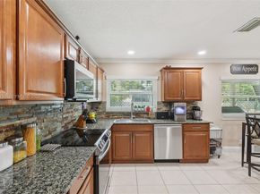 11573 NW 39th Pl, Coral Springs FL 33065