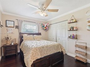 11573 NW 39th Pl, Coral Springs FL 33065