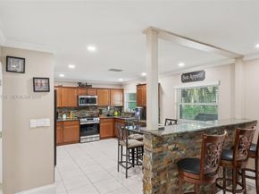 11573 NW 39th Pl, Coral Springs FL 33065