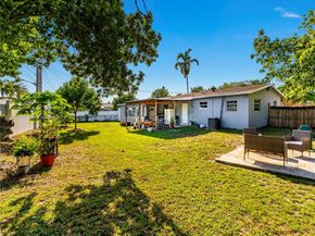 6530 Tyler St, Hollywood FL 33024