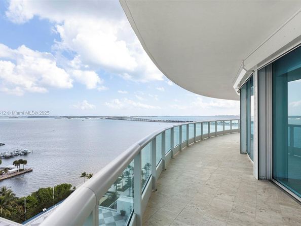 2127 Brickell Ave 1701, Miami FL 33129