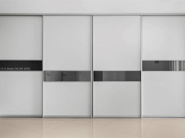 2127 Brickell Ave 1701, Miami FL 33129