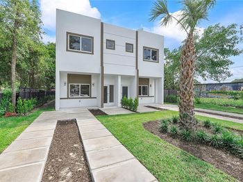 5431 & 5433 NW 5th Ave