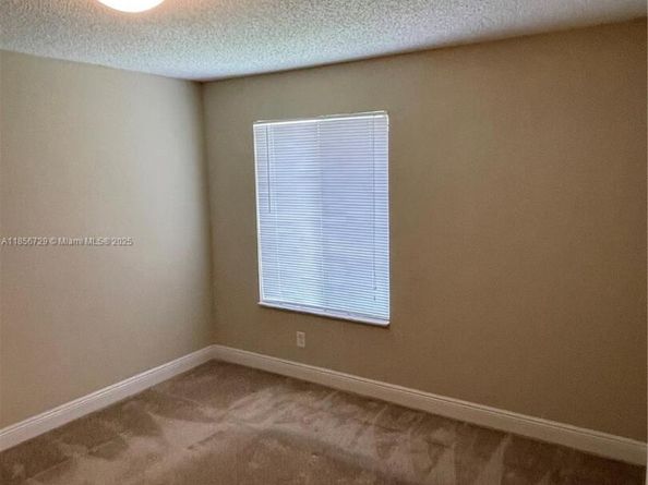 595 Vista Isles Dr 1923, Sunrise FL 33325