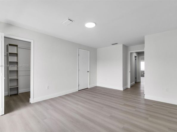 6514 SW 128th Pl 6514, Miami FL 33183