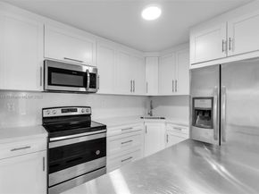 6514 SW 128th Pl 6514, Miami FL 33183