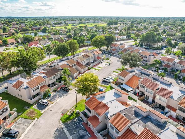 6514 SW 128th Pl 6514, Miami FL 33183