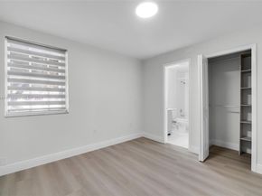 6514 SW 128th Pl 6514, Miami FL 33183