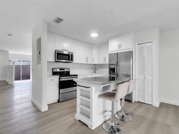 6514 SW 128th Pl 6514, Miami FL 33183