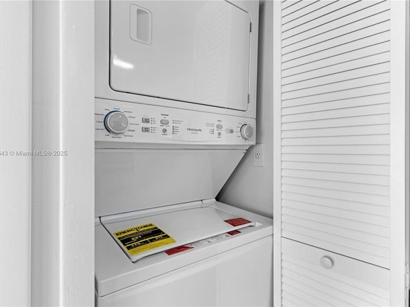 6514 SW 128th Pl 6514, Miami FL 33183