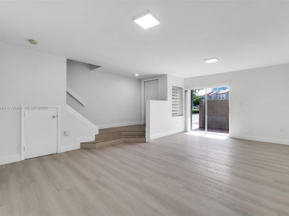 6514 SW 128th Pl 6514, Miami FL 33183