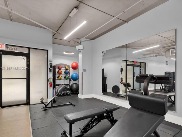 1925 Brickell Ave D2006, Miami FL 33129