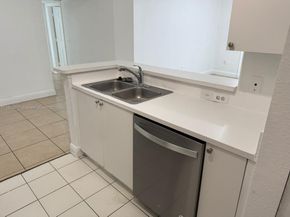 15422 SW 284 St 7207, Homestead FL 33033
