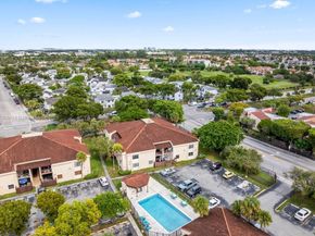 680 W Park Dr 3106, Miami FL 33172