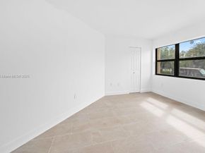 680 W Park Dr 3106, Miami FL 33172