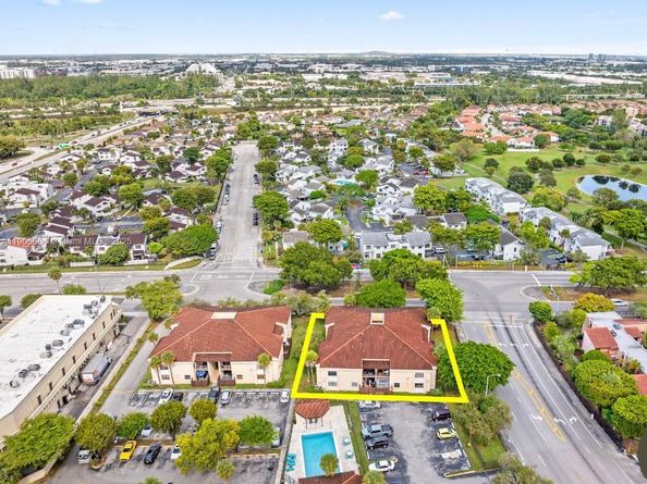 680 W Park Dr 3106, Miami FL 33172