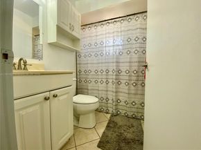 5017 SW 139th Pl, Miami FL 33175