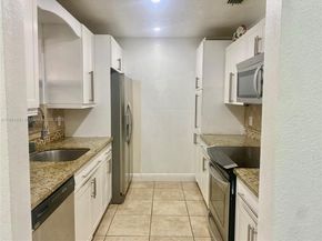 5017 SW 139th Pl, Miami FL 33175