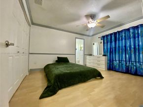 5017 SW 139th Pl, Miami FL 33175