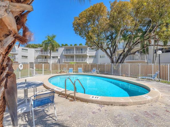 7737 SW 88th St C312, Miami FL 33156