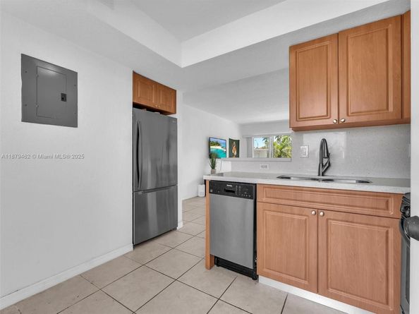 7737 SW 88th St C312, Miami FL 33156