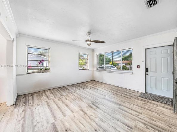 1890 NW 93rd Ter, Miami FL 33147