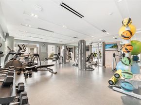 1600 SW 1st Ave 707, Miami FL 33129