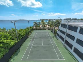 2101 Brickell Ave 2705, Miami FL 33129