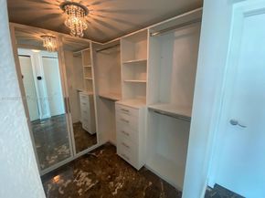 2101 Brickell Ave 2705, Miami FL 33129