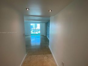2101 Brickell Ave 2705, Miami FL 33129