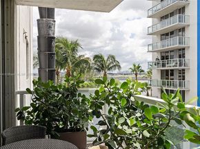 5091 NW 7th St 503, Miami FL 33126
