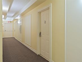 5091 NW 7th St 503, Miami FL 33126