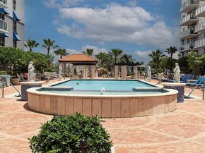 5091 NW 7th St 503, Miami FL 33126