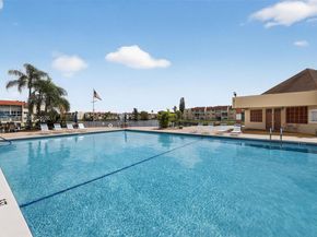 8051 N Sunrise Lakes Dr 307, Sunrise FL 33322