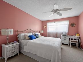 8051 N Sunrise Lakes Dr 307, Sunrise FL 33322