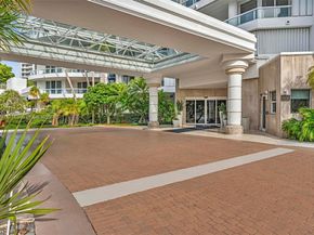 21050 Point Pl 302, Aventura FL 33180