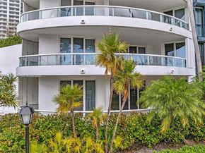 21050 Point Pl 302, Aventura FL 33180