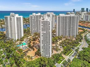 21050 Point Pl 302, Aventura FL 33180