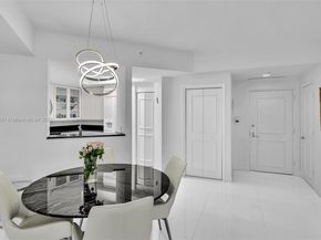 21050 Point Pl 302, Aventura FL 33180
