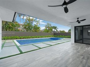 15563 SW 115th St, Miami FL 33196